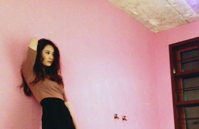 '에프엑스'크리스탈, 시선강탈 각선미…"나의 스무살"