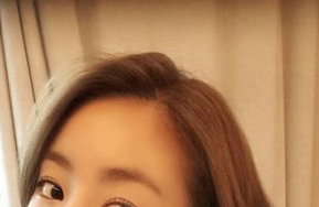 강소라, 청초한 미모 뽐내..."셀카 놀이"