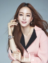 배우 한예슬, 우아+아름다움 품었다…모던 쥬얼리 화보 공개