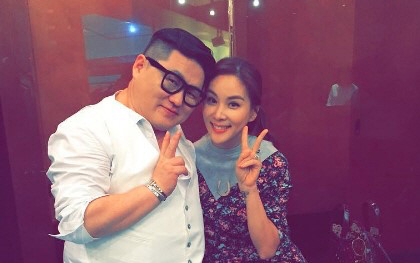 고소영·정윤기 '17년 절친샷'..."얼굴 2배라도 브이"
