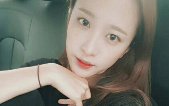 EXID 하니, 무결점 민낯 셀카