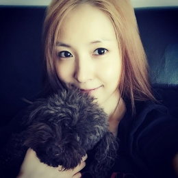 보아, 화사함 가득한 셀카 '반려견과 함께'