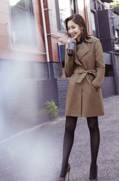 박민영, 커피 한 잔+트렌치 코트…완벽 가을 여자 변신