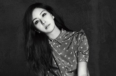 '일본계 금융기업 광고' 고소영 계약해지…"심려끼쳐 죄송"