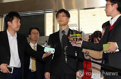 신해철 1주기 지났는데…수술의사 징계는 '심의 중'
