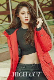 걸그룹 AOA 설현, 보정  필요 없는 미모 '눈길'