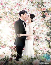 동호, 웨딩화보서 1살 연상 신부 공개 "의지하면서 잘 살겠다"