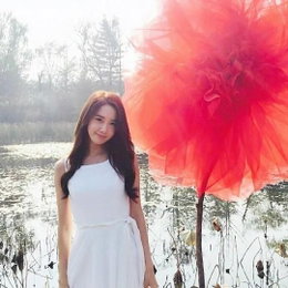 윤아, 청순여신의 자태…"인형같은 외모"