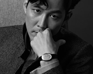 '어머니 억대 빚 갚아라'…영화배우 이정재 피소