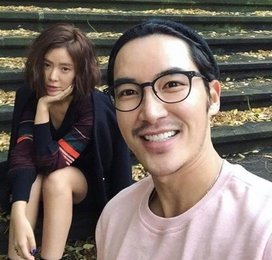 황정음, 프라하서 김우리와 인증샷 '더 예뻐진 미모'
