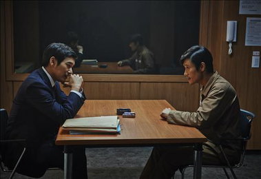 '내부자들' 주말 1위…점유율 53% 차지