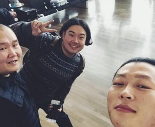 "제가 미국을 가다뇨" 유재환, 공항 인증샷