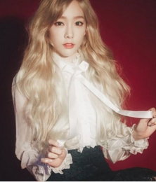 태연, 자체발광 여신컷 공개 "살아있는 밀랍인형"