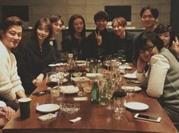 이정현, 이서진·이승기·이진욱과 연말파티 "소중한 분들"