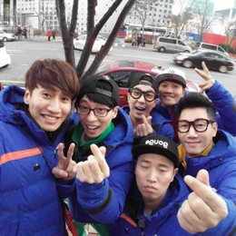 '런닝맨' 6人 애교만점 인증샷…"누구를 버릴까요?"