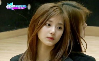 JYP "대만 잡지사가 쯔위 계약권 인수? 고려할 일도 아니다"