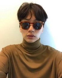 이동휘, 푸켓서 돌아오자마자 근황 공개 '시크'