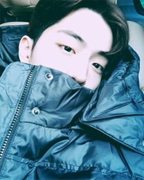 남주혁, 가려도 빛나는 '잘생김'…"연하男의 달달눈빛"