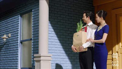 '쓱' 만든 신세계 광고…패러디까지 '쓱'