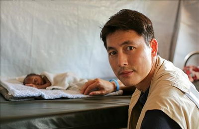 정우성, 유엔난민기구 친선대사 자격으로 레바논 방문