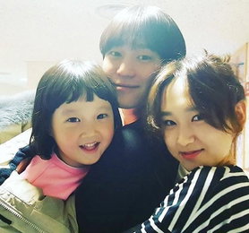 고경표·류혜영, 가족 케미…"오랜만에 with 진주"
