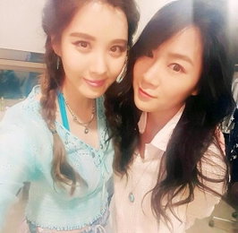 소유·서현, 절친 자매…"막내를 응원해"