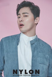 조정석, 댄디남의 정석…"남자도 핑크다"