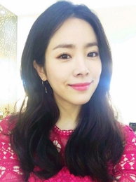 한지민, 청순 근황 공개 '빛나는 여신미모'