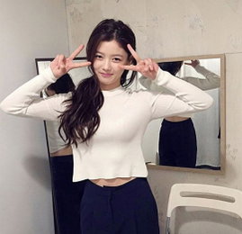 김유정, 애교의 정석…"청순과 깜찍 사이"