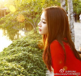 티아라 지연, 비현실적 미모…"사랑받아 예쁜가봐"