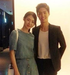 이연희, 박보검과 투샷…'선녀가 따로 없네'