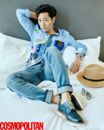 진구, 화보 통해 남성미 발산...'강렬한 눈빛'