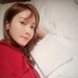 제시카, 침대 셀카…"컴백 임박, 청순미 장착"