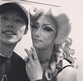 류준열·변요한, 절친의 우애…"여친이 아니야"