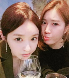 "다정한 다비치" 강민경, 이해리와 훈훈한 투샷 '일상도 함께'
