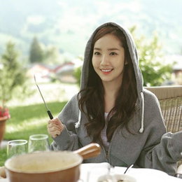 박민영, 스위스에서도 빛나는 미모…'일상이 화보'