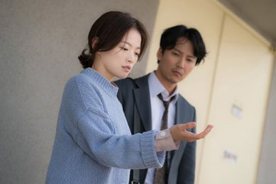 '어느날' 김남길X천우희, 캐릭터 스틸 공개