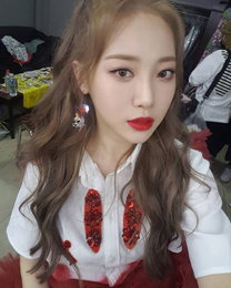 유라, 컴백 앞두고 꽃핀 미모.."컴백 얼마 안남았다"