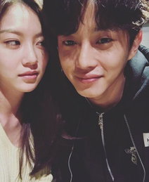 김민석·공승연, 다시 만난 '인가' MC들…선남선녀