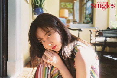 소녀시대 유리, 이탈리아 빛낸 흑진주