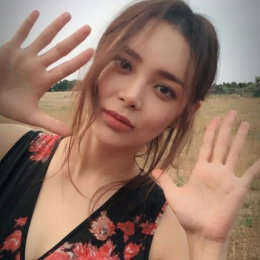 제주에 뜬 분위기 깡패…박시연, 돋보이는 이국적 미모