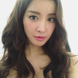 이시영, 변함없는 여신美…"예비 엄마의 미모"