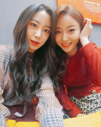 허영지X허송연, 비주얼 자매…"미모는 유전"