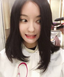 티아라 효민, 미모는 불변…"단발로 싹둑"