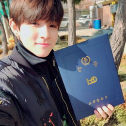 사무엘, 풋풋한 중학교 졸업 인증샷 “MY 학교 졸업..."