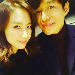 유준상♥홍은희, 잉꼬부부의 인사…"새해 복 많이 받으세요"