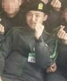 지드래곤, 신병교육대서 보내 온 손하트…"해맑은 미소"