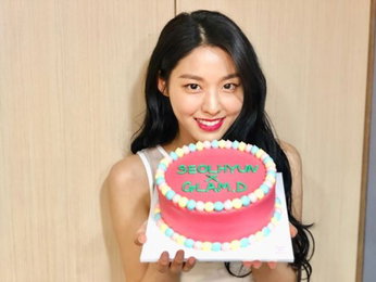 설현, 아름다운 미소에 반하다