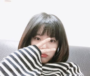 '손바닥만한 얼굴' 이유비, 청순미 뿜뿜