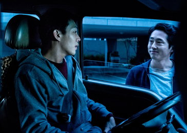 이창동 '버닝' 청소년관람불가 판정…"선정적·폭력적"
